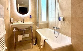 Le Pergolèse Paris Champs Elysées